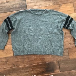 Brandy Melville sweater